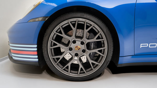 Porsche 911 Carrera