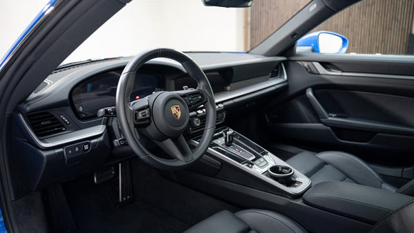 Porsche 911 Carrera