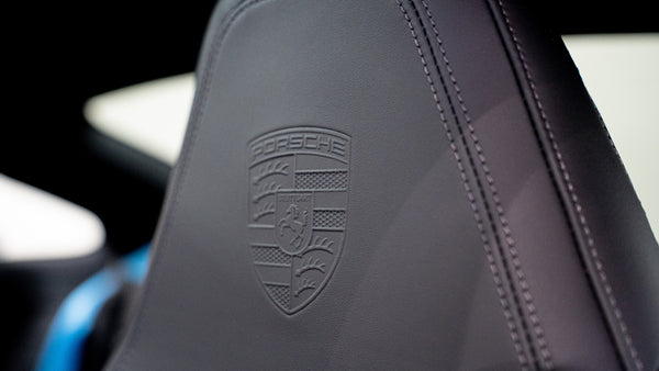 Porsche 911 Carrera