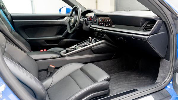 Porsche 911 Carrera