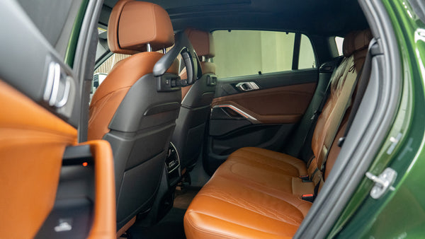 BMW X6 M50i
